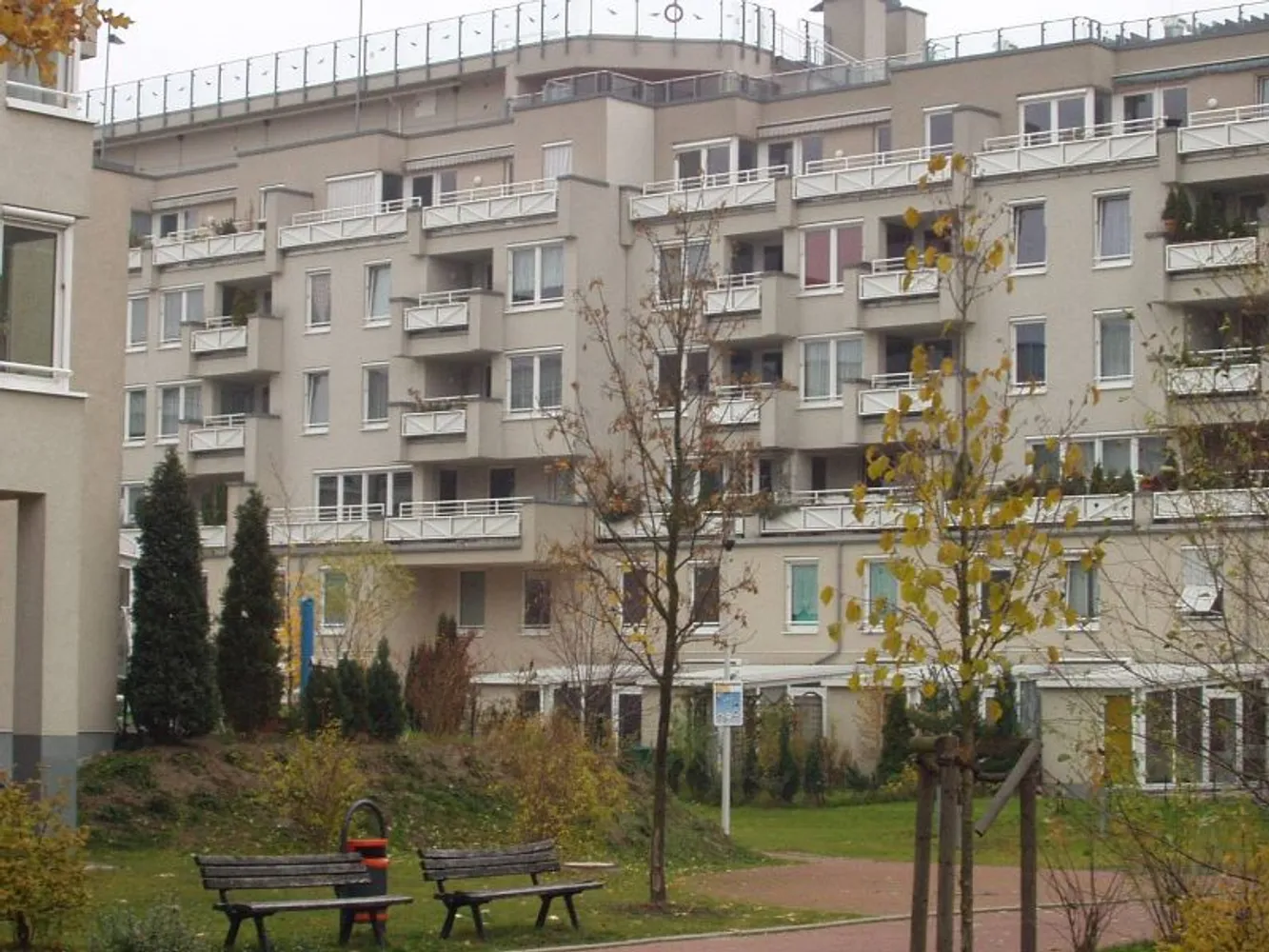 2 Zimmer Wohnung mit 73 m² in Dresden – Bild 4