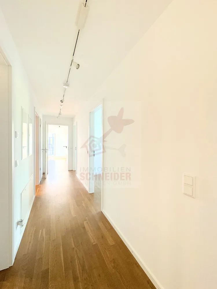 4 Zimmer Wohnung mit 98 m² in München – Bild 6