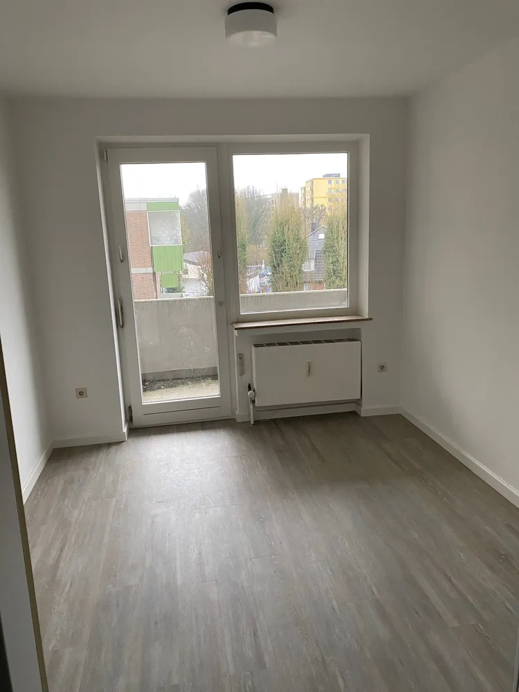 3 Zimmer Wohnung mit 82 m² in Delmenhorst – Bild 2