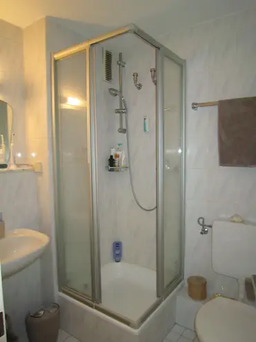 1 Zimmer Wohnung mit 52 m² in Köln – Bild 8