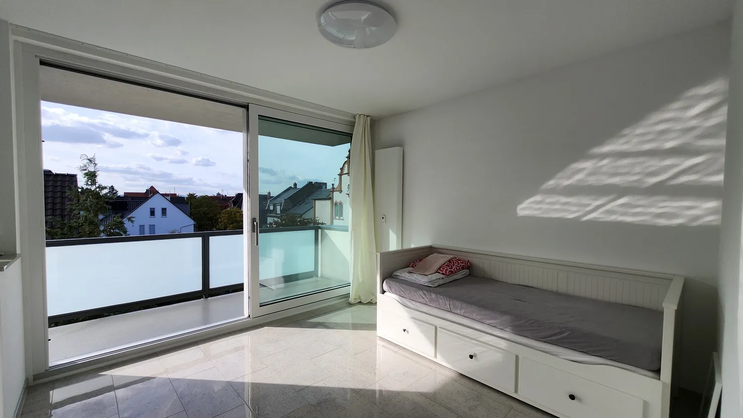 1 room apartment with 29 m² in Frankfurt am Main – Photo 9