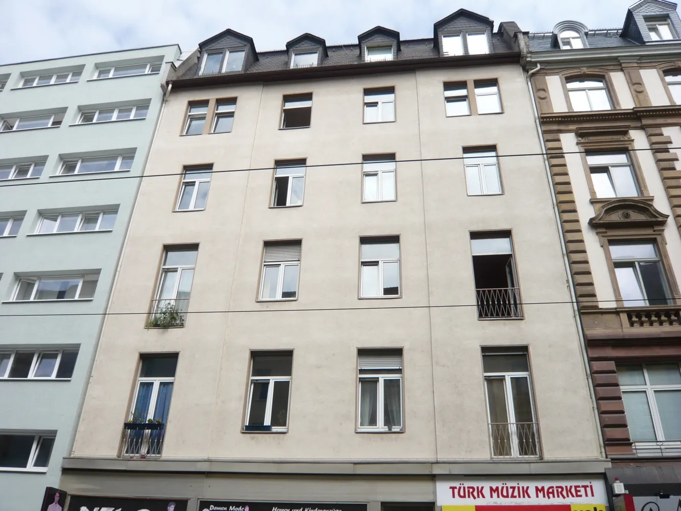 3 room apartment with 75 m² in Frankfurt am Main – Photo 2
