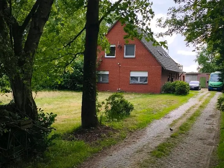 7 Zimmer Haus mit 250 m² in Papenburg – Bild 1