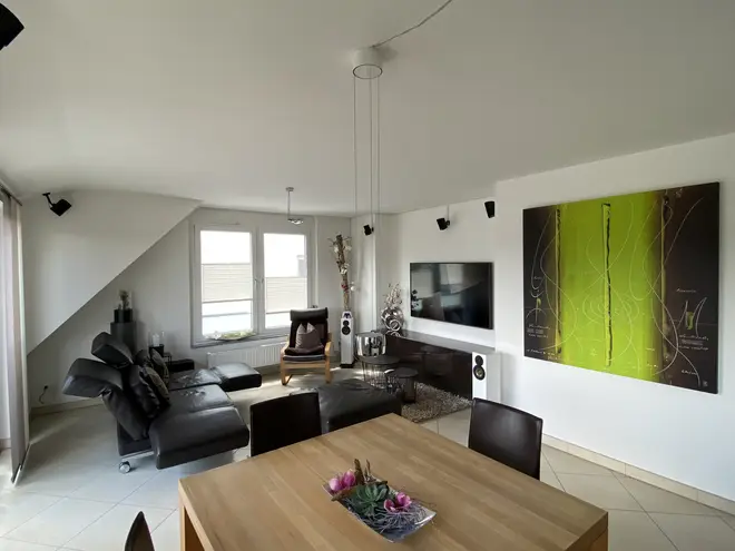 5 Zimmer Wohnung mit 115 m² in Karlsruhe – Bild 2