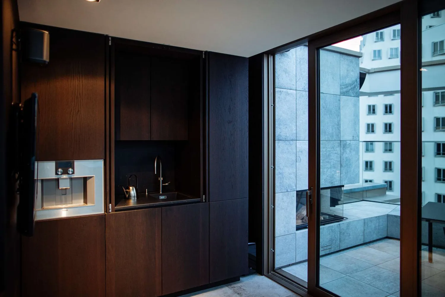 6 Zimmer Wohnung mit 246 m² in Düsseldorf – Bild 10