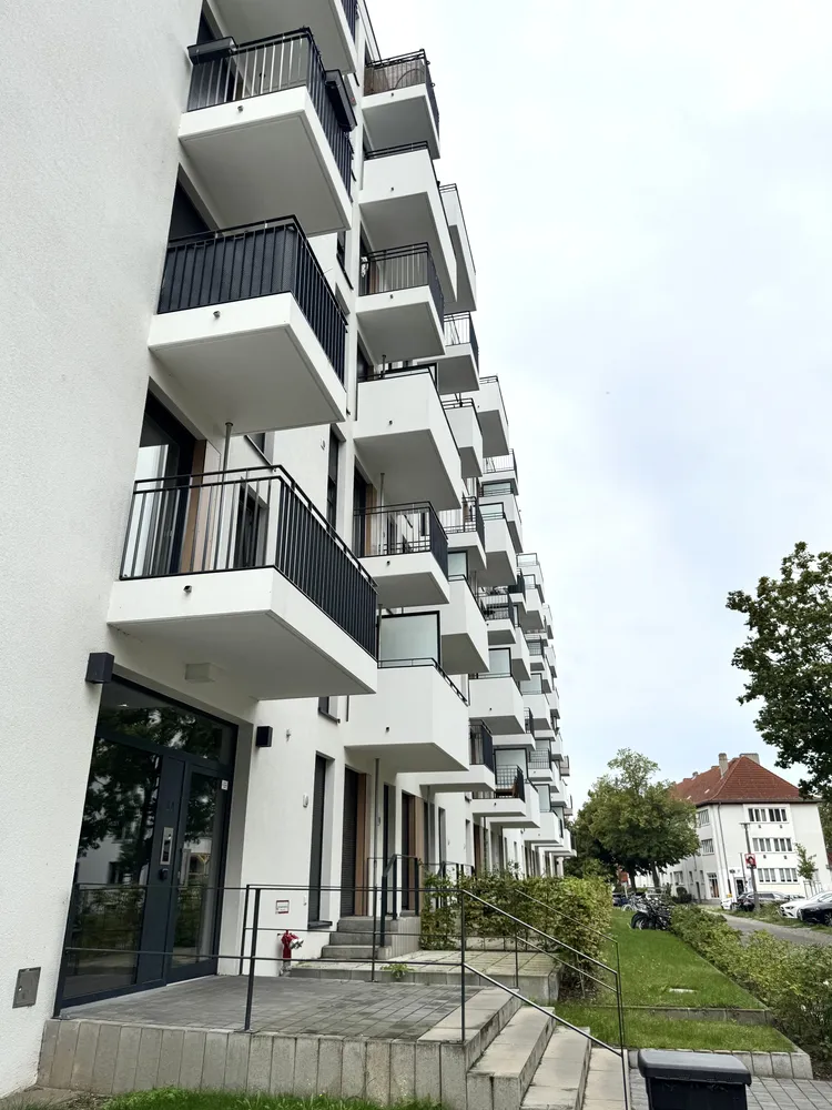 1 room apartment with 25 m² in Berlin – Photo 6