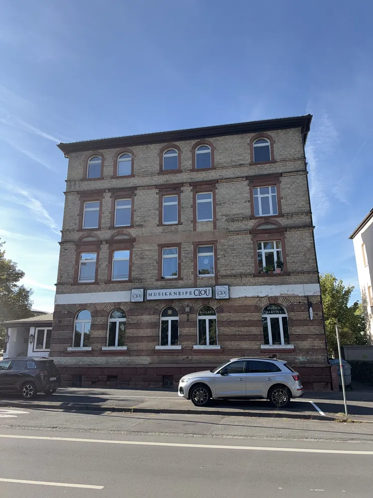 6 Zimmer Wohnung mit 160 m² in Marburg – Bild 4