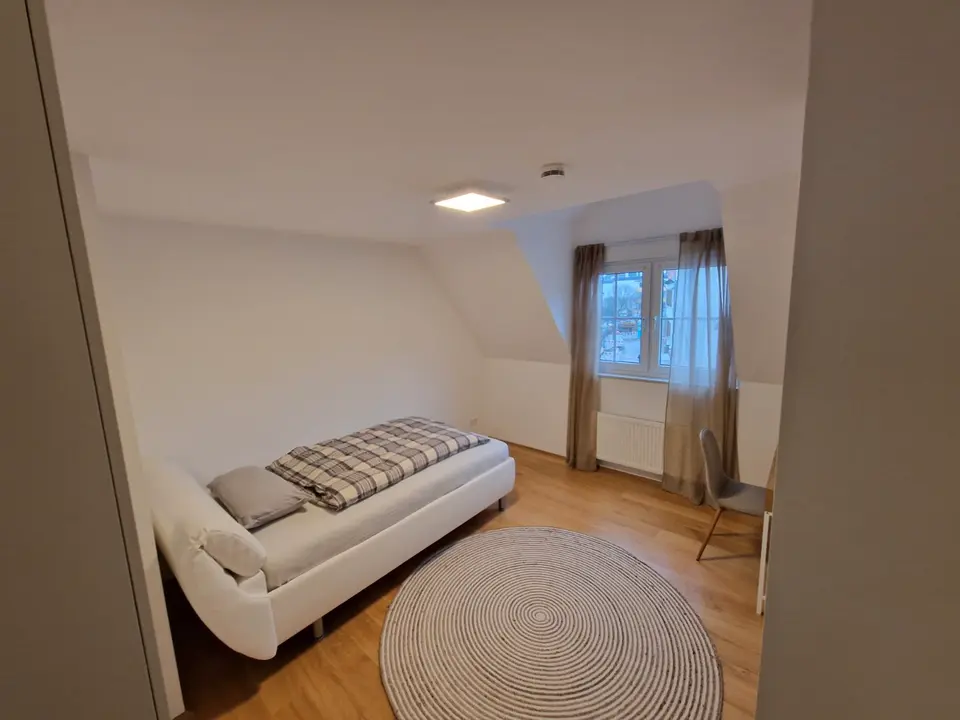 WG-Zimmer mit 200 m² in Kaiserslautern – Bild 4