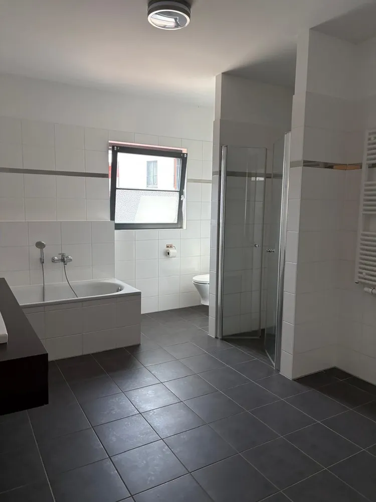 3 Zimmer Wohnung mit 105 m² in Rostock – Bild 4
