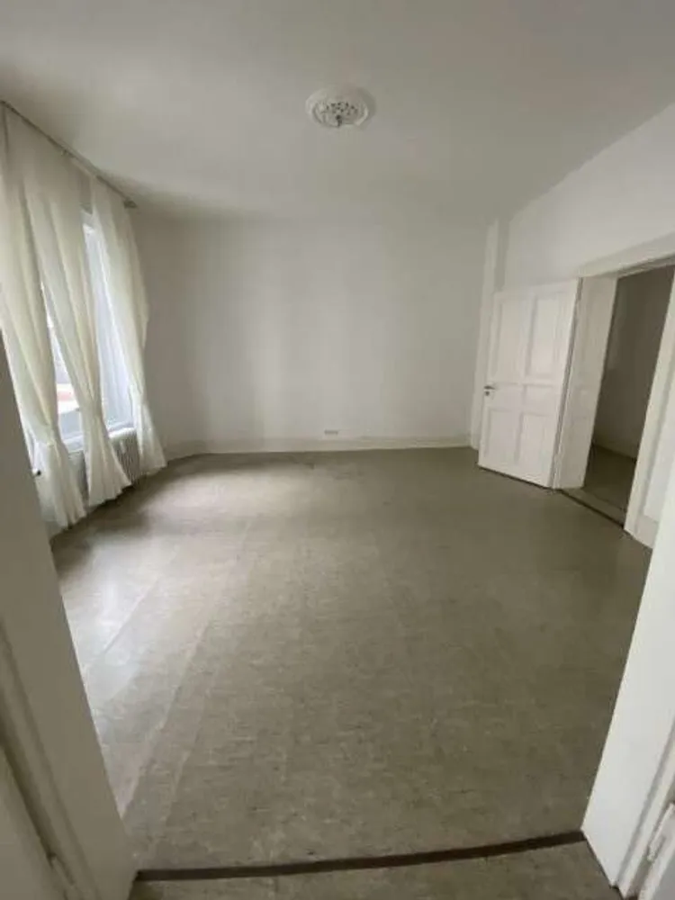 1 Zimmer Wohnung mit 64 m² in Wiesbaden – Bild 2