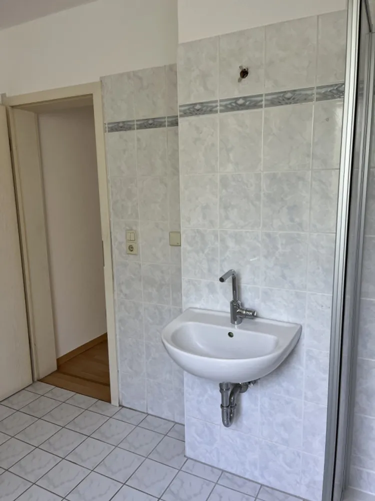 2 Zimmer Wohnung mit 46 m² in Bitterfeld-Wolfen – Bild 4