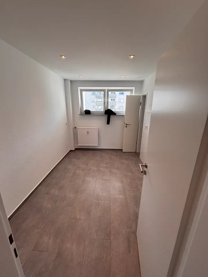 3 Zimmer Wohnung mit 76 m² in Köln – Bild 3