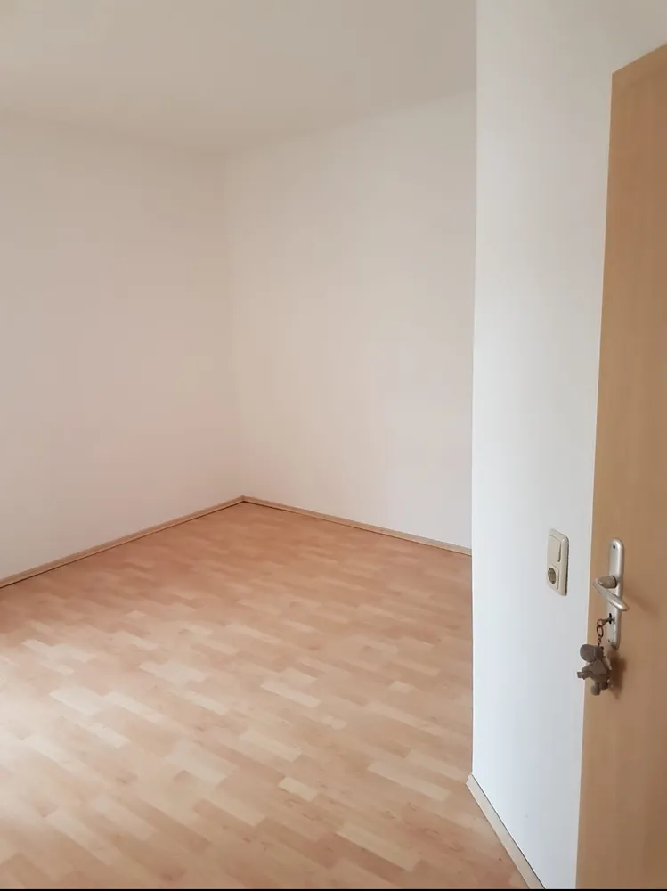 3 Zimmer Wohnung mit 101 m² in Halle (Saale) – Bild 4