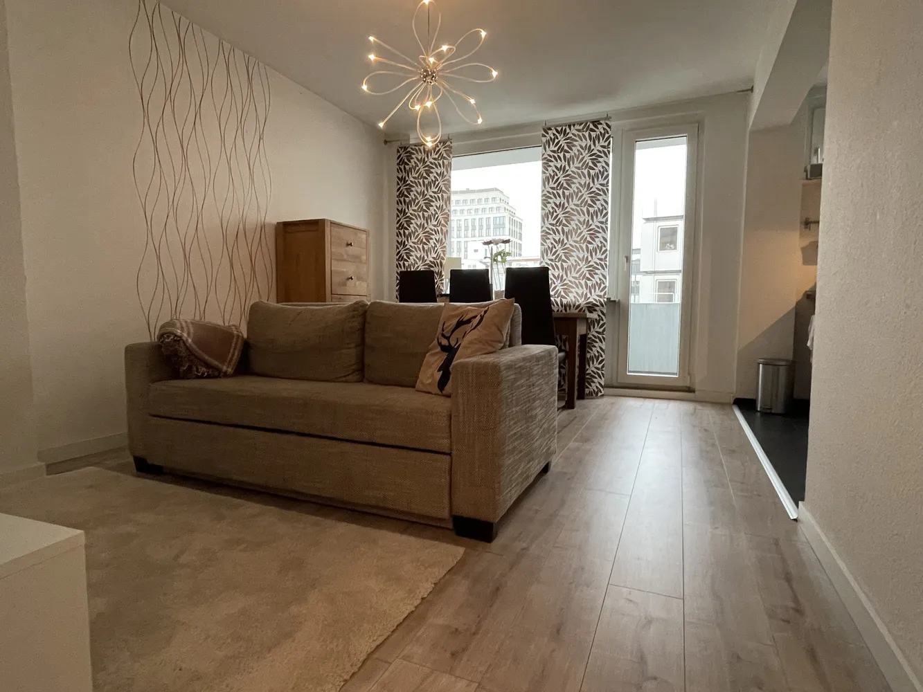 2 Zimmer Wohnung mit 55 m² in Düsseldorf – Bild 3