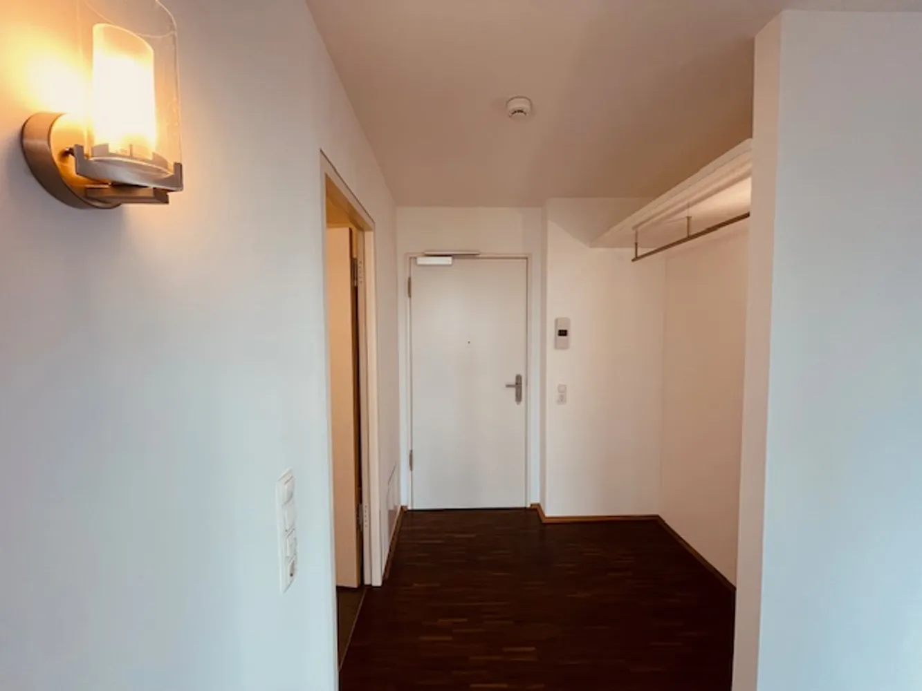 2 room apartment with 81 m² in Frankfurt am Main – Photo 8