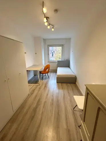 1 Zimmer Wohnung mit 20 m² in Karlsruhe – Bild 2
