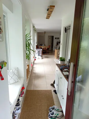 4 Zimmer Wohnung mit 110 m² in Neuss – Bild 2