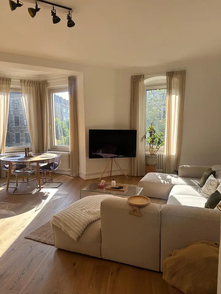 5 Zimmer Wohnung mit 131 m² in Kassel – Bild 1