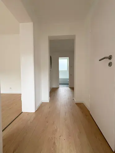 5 Zimmer Wohnung mit 100 m² in Wuppertal – Bild 3