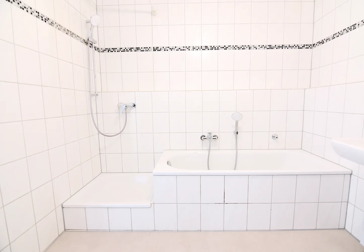 2 Zimmer Wohnung mit 52 m² in Krefeld – Bild 11