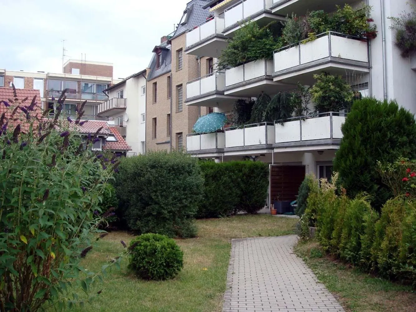 1 Zimmer Wohnung mit 28 m² in Frankfurt am Main – Bild 9