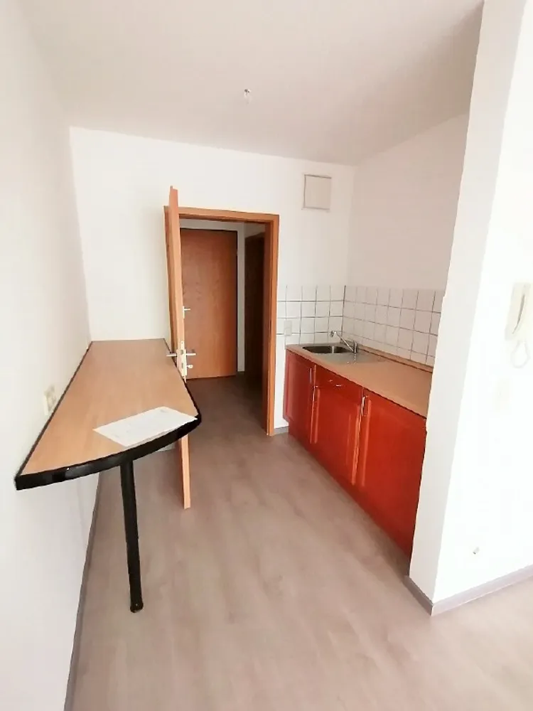 1 room apartment with 38 m² in Chemnitz – Photo 2