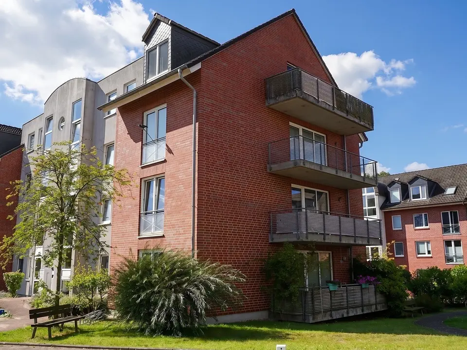 2 Zimmer Wohnung mit 79 m² in Schwerin – Bild 2