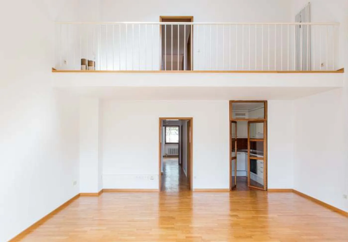 3 Zimmer Wohnung mit 94 m² in München – Bild 2