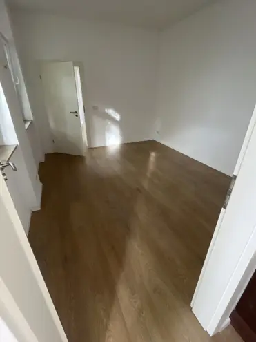 2 Zimmer Wohnung mit 37 m² in Halle (Saale) – Bild 3