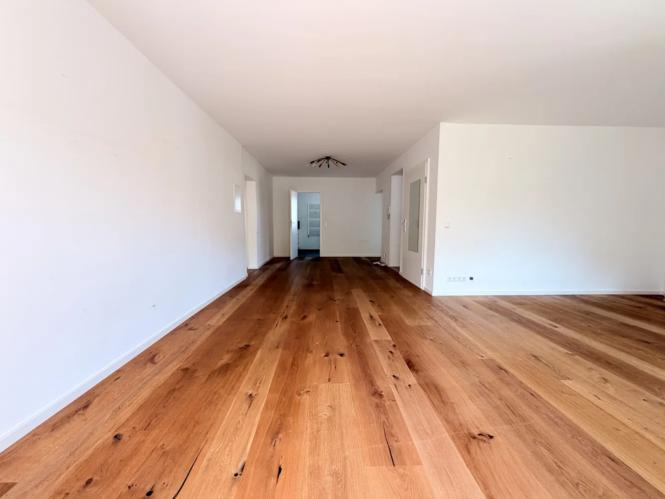 6 Zimmer Wohnung mit 159 m² in Stuttgart – Bild 5