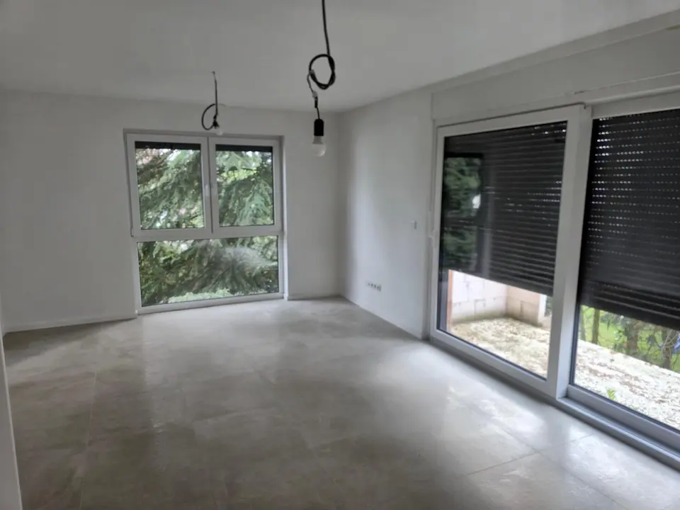 5 Zimmer Wohnung mit 130 m² in Rüsselsheim am Main – Bild 2