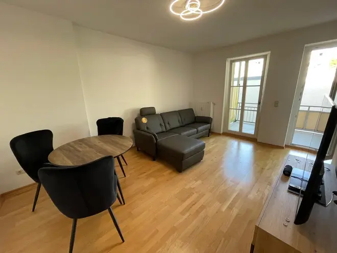 2 Zimmer Wohnung mit 55 m² in Dresden – Bild 1