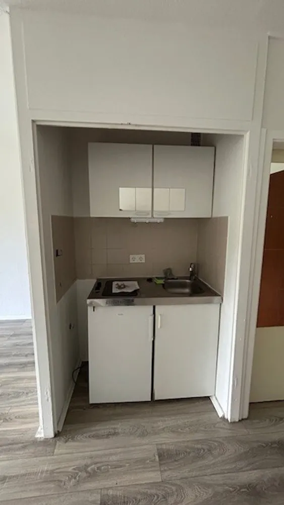1 Zimmer Wohnung mit 27 m² in Köln – Bild 12