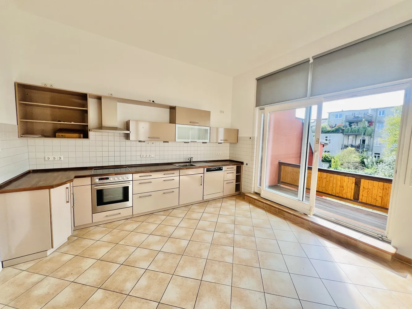 1 Zimmer Wohnung mit 61 m² in Schwerin – Bild 11