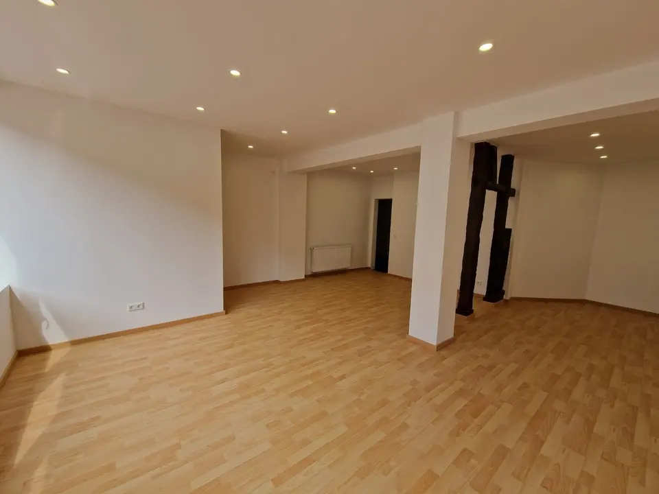 8 Zimmer Haus mit 165 m² in Einbeck – Bild 2