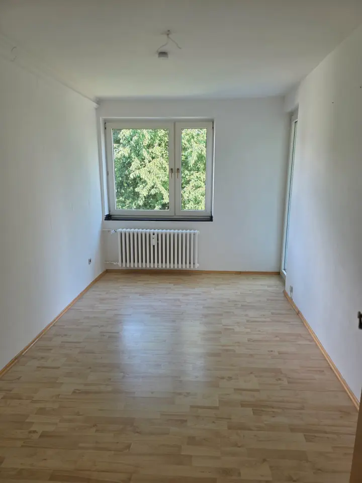 4 Zimmer Wohnung mit 80 m² in Kassel – Bild 4