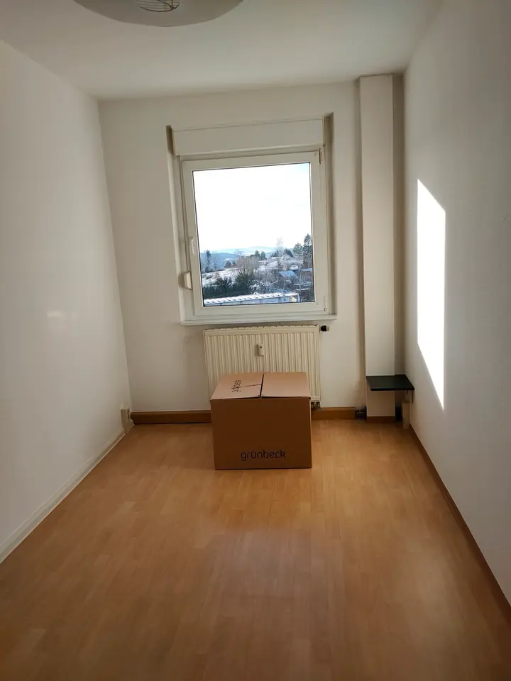 3 Zimmer Wohnung mit 62 m² in Suhl – Bild 2