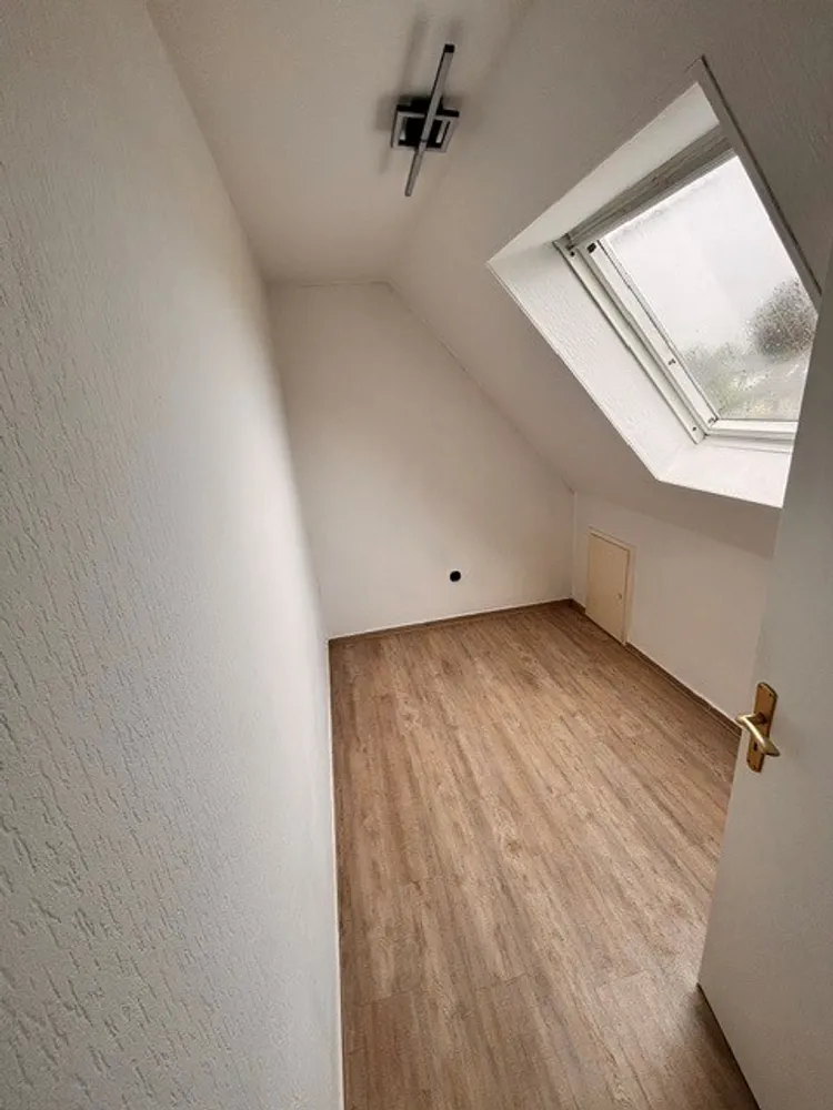 4 Zimmer Wohnung mit 76 m² in Delmenhorst – Bild 5