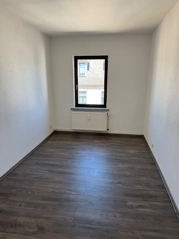 2 Zimmer Wohnung mit 67 m² in Halle (Saale) – Bild 2