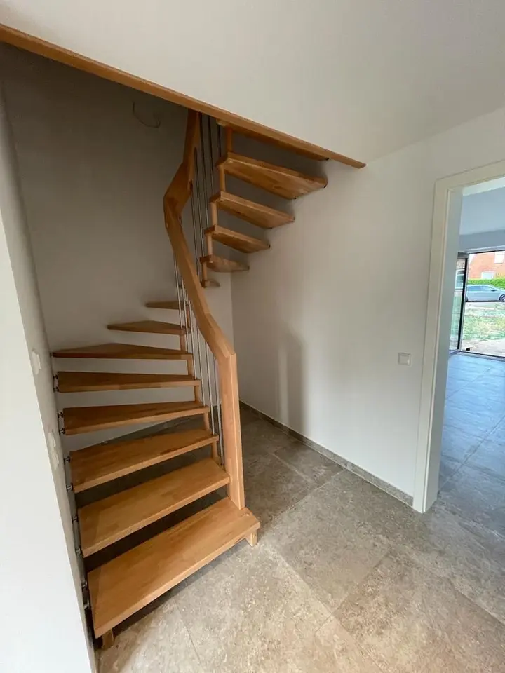 6 room house with 205 m² in Neumünster – Photo 8