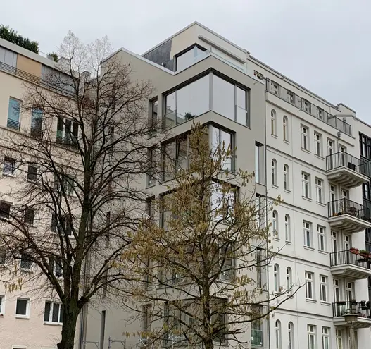 2 Zimmer Wohnung mit 69 m² in Berlin – Bild 1