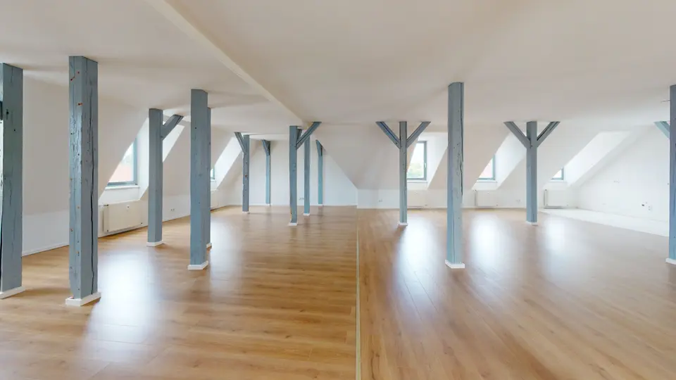 2 Zimmer Wohnung mit 145 m² in Torgau – Bild 6
