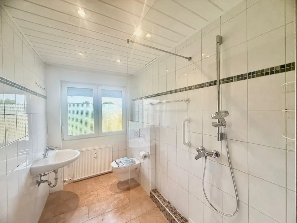 WG-Zimmer mit 25 m² in Düren – Bild 5