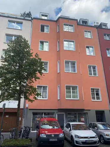 1 Zimmer Wohnung mit 38 m² in Köln – Bild 1
