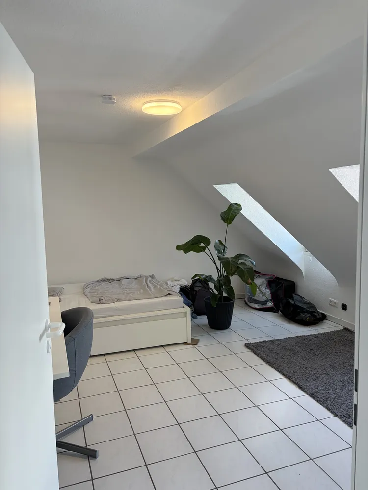 2 Zimmer Wohnung mit 60 m² in Aachen – Bild 2