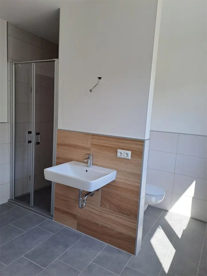 2 Zimmer Wohnung mit 77 m² in Bitterfeld-Wolfen – Bild 5