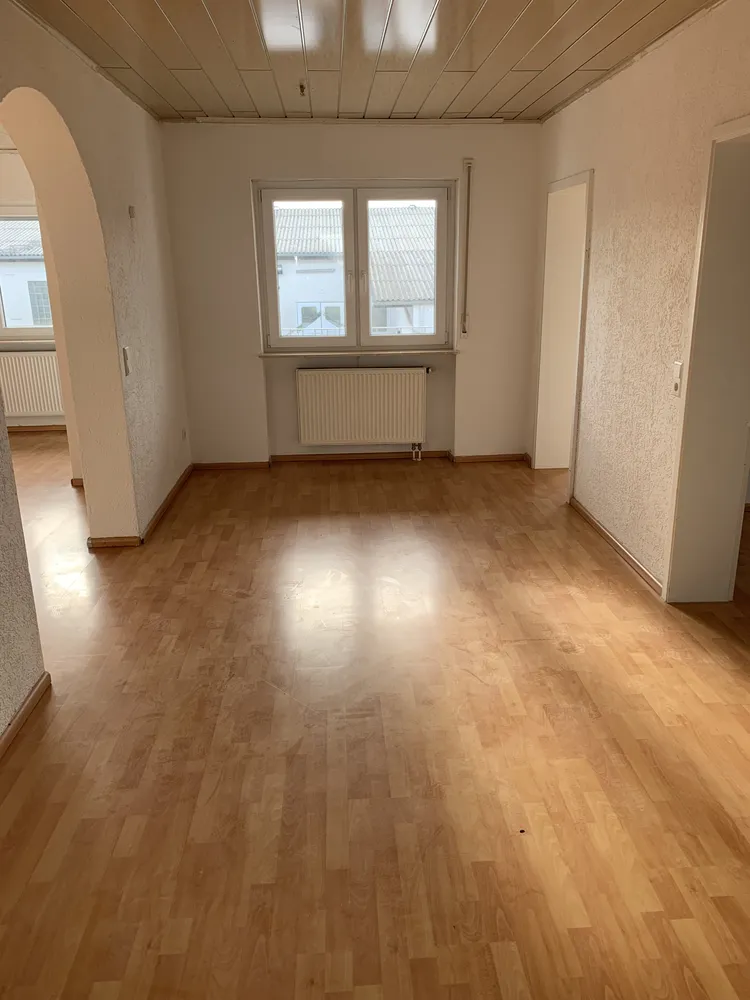 5 Zimmer Wohnung mit 110 m² in Rüsselsheim am Main – Bild 3