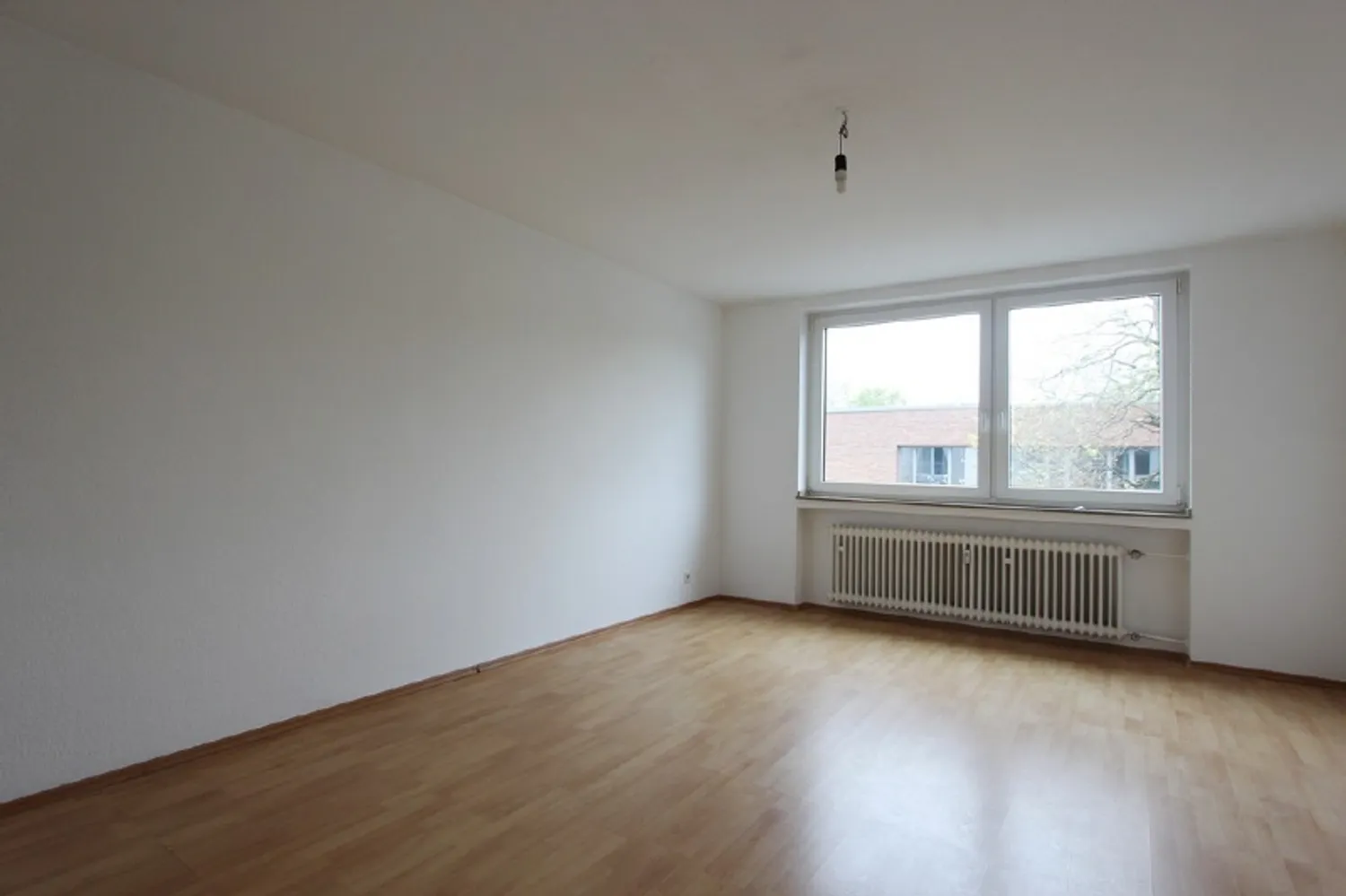1 Zimmer Wohnung mit 27 m² in Düsseldorf – Bild 2