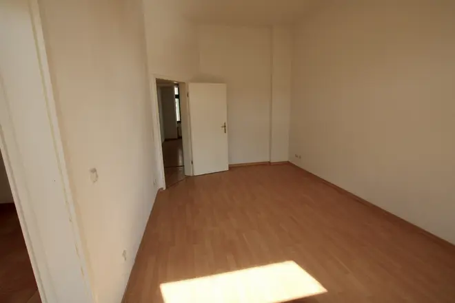 3 Zimmer Wohnung mit 72 m² in Magdeburg – Bild 2