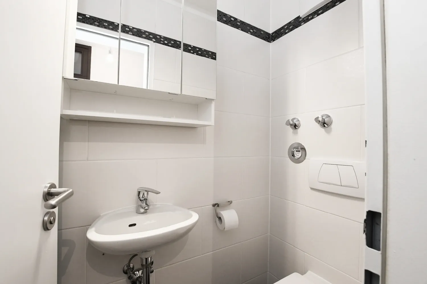 3 room apartment with 92 m² in Munich – Photo 8